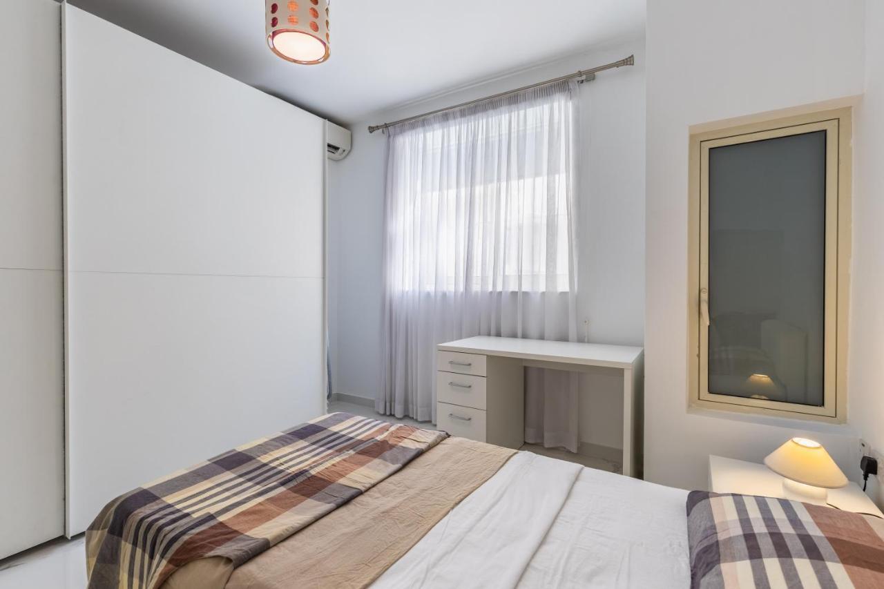 Stunning - Sunnyside 3-Bedroom Sliema Exterior foto